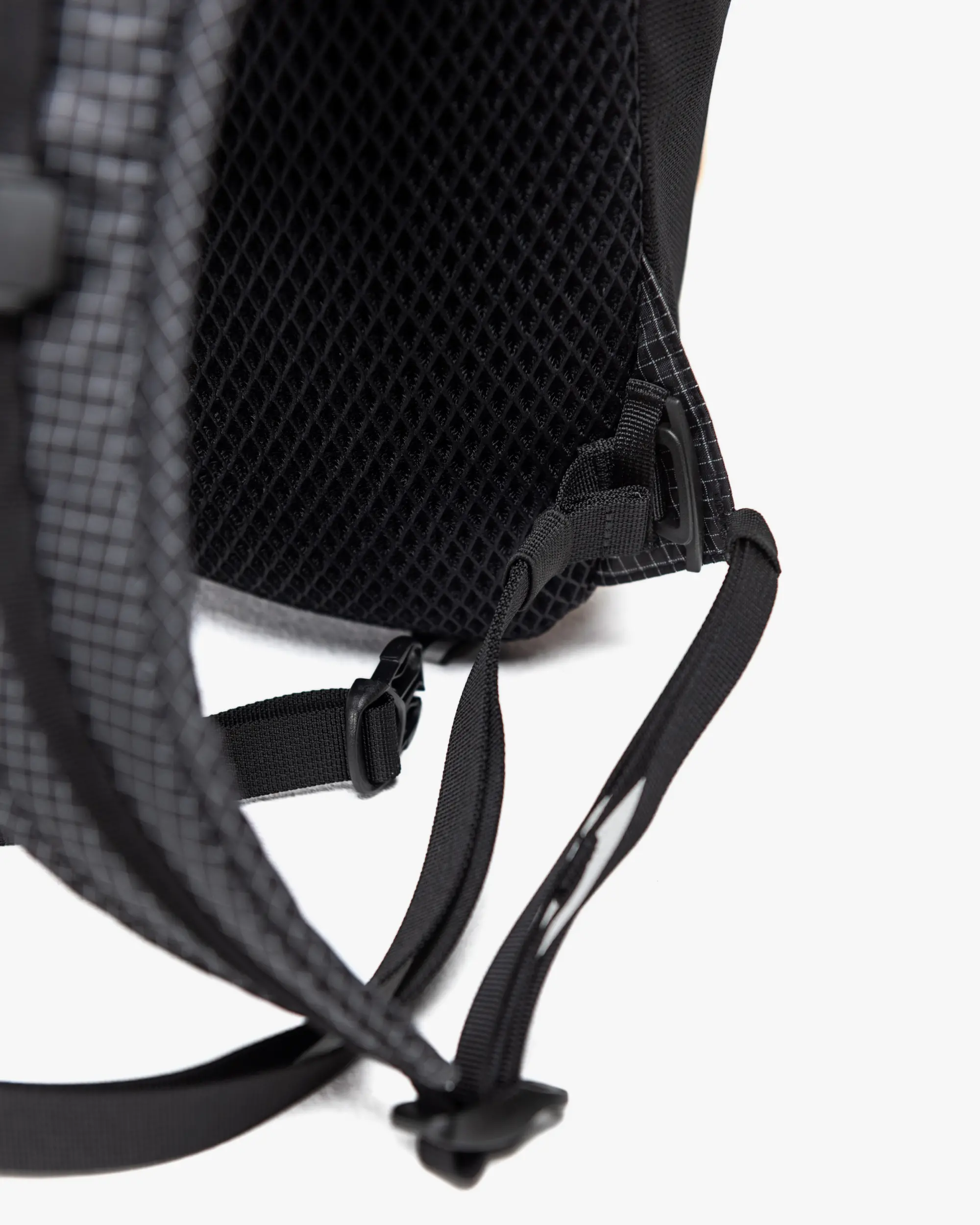 Ultralight daypack herschel on sale