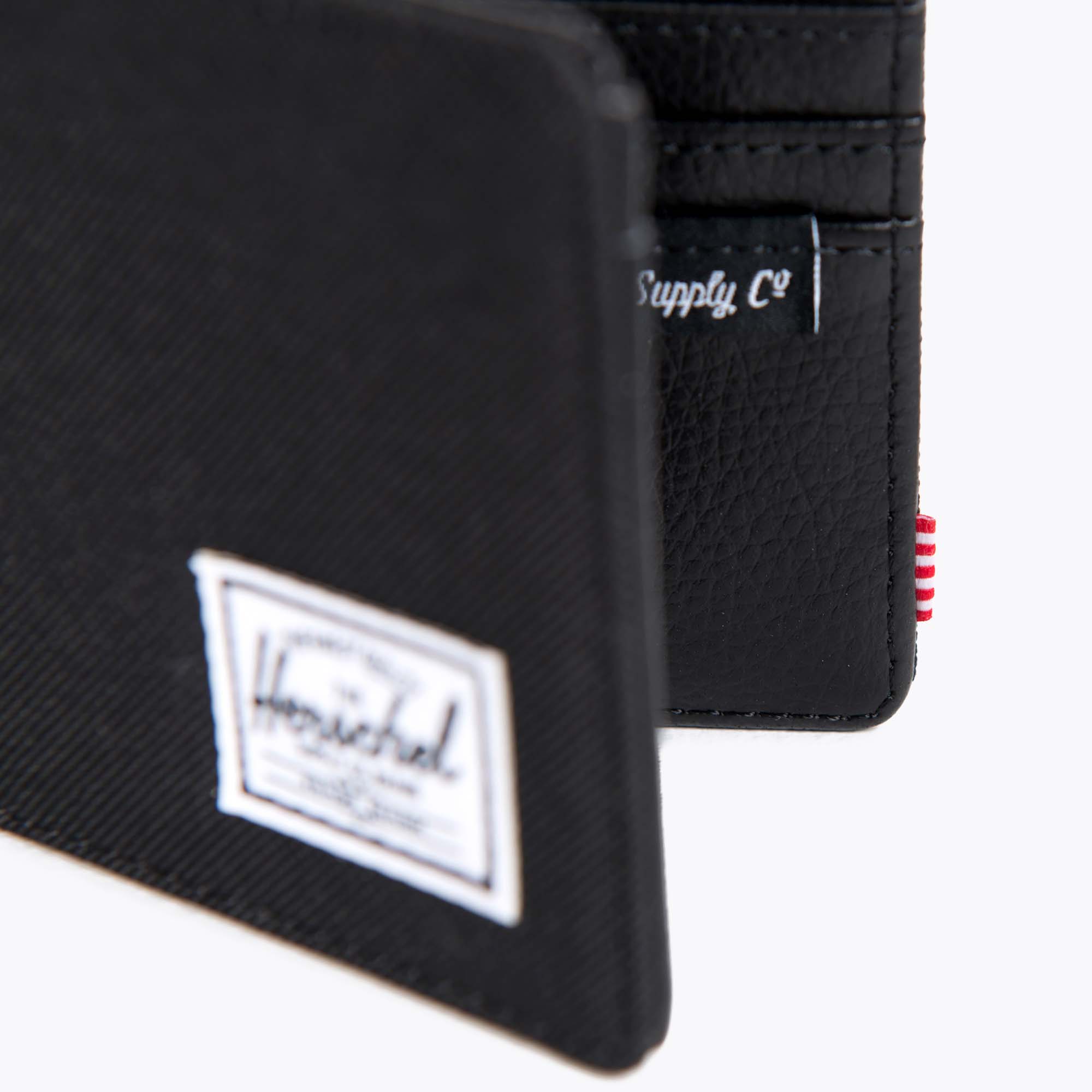 HerschelHerschel Roy CXL RFID Wallet Black Pebbled Leather Marque  