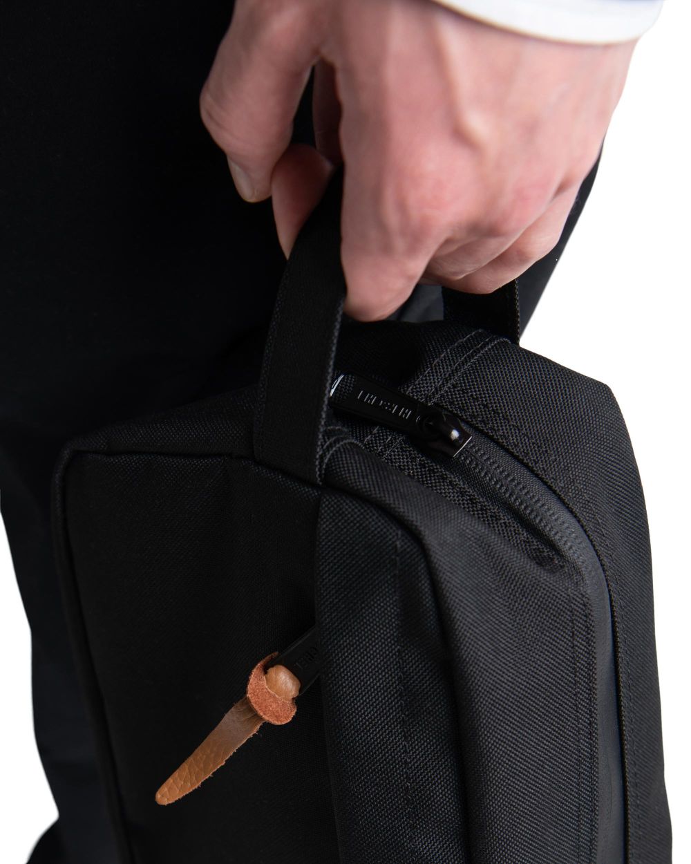 Chapter Travel Kit Herschel Supply Company