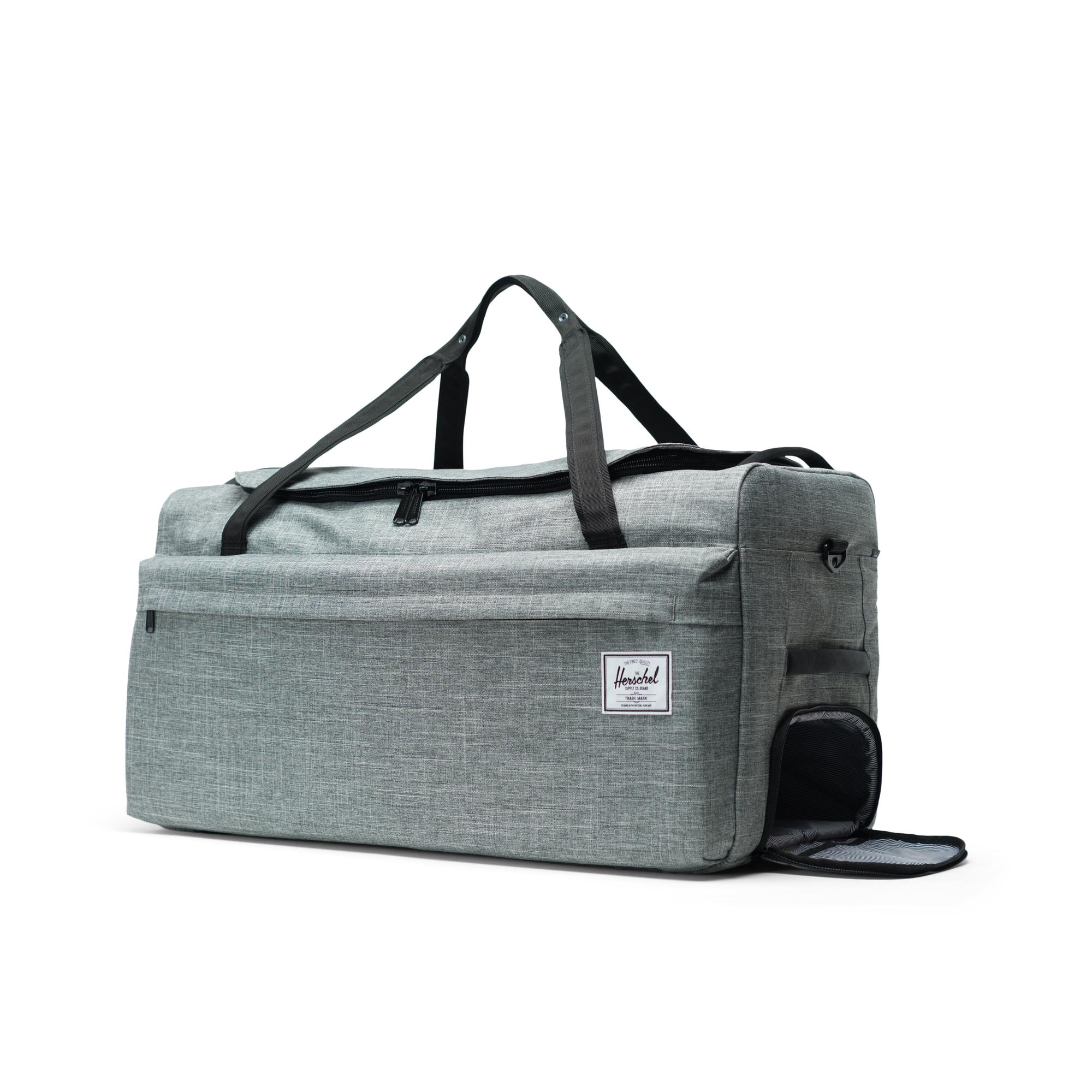 herschel outfitter luggage wheelie