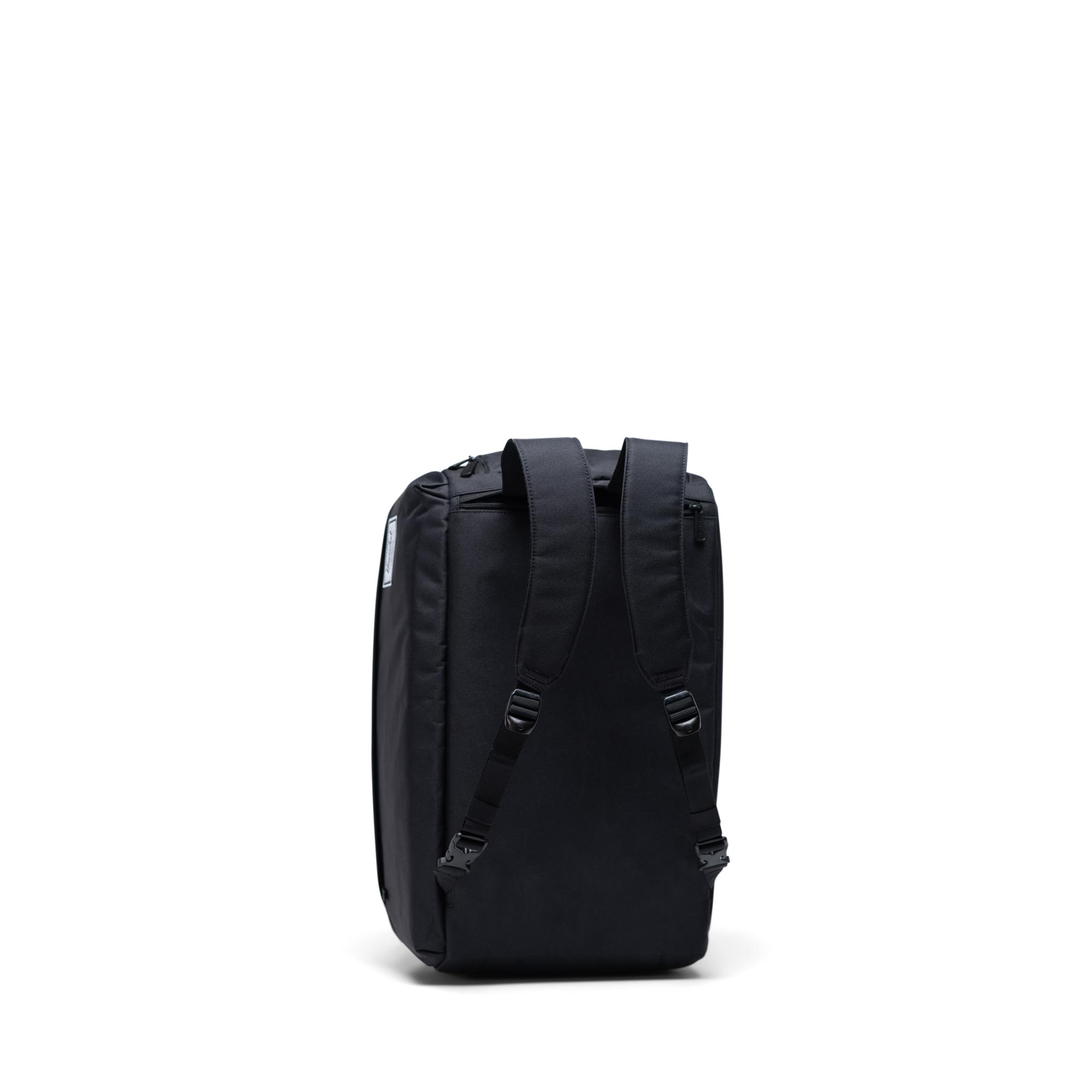 旅行かばん・小分けバッグ Herschel Supply Outfitter Duffle Bag 90L BK.jpg