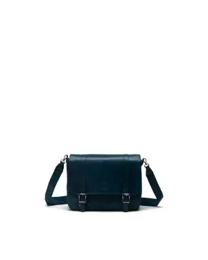 Orion Retreat Crossbody Bag 3.5L | Herschel Supply Co.