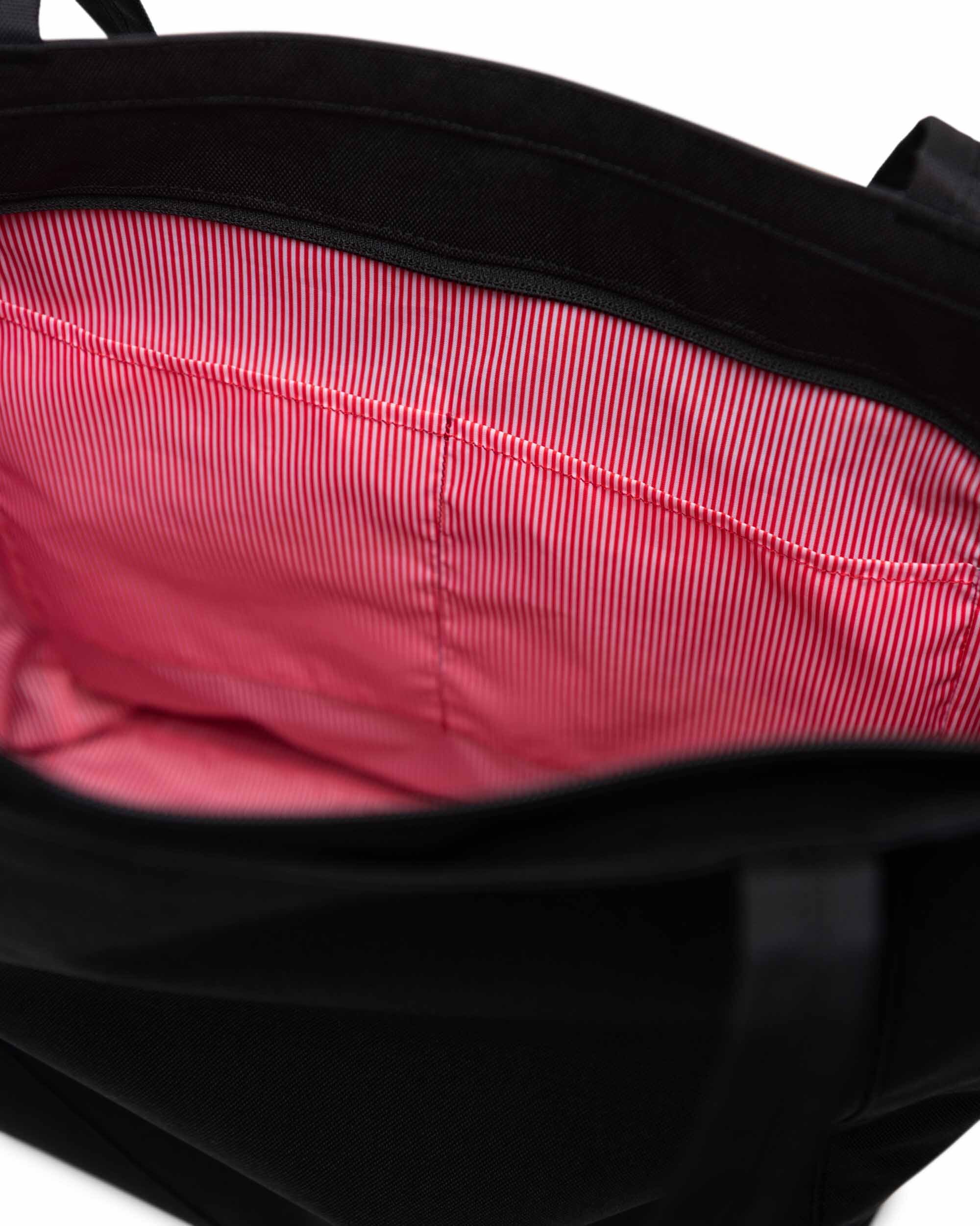 Retreat Tote Herschel Supply Company