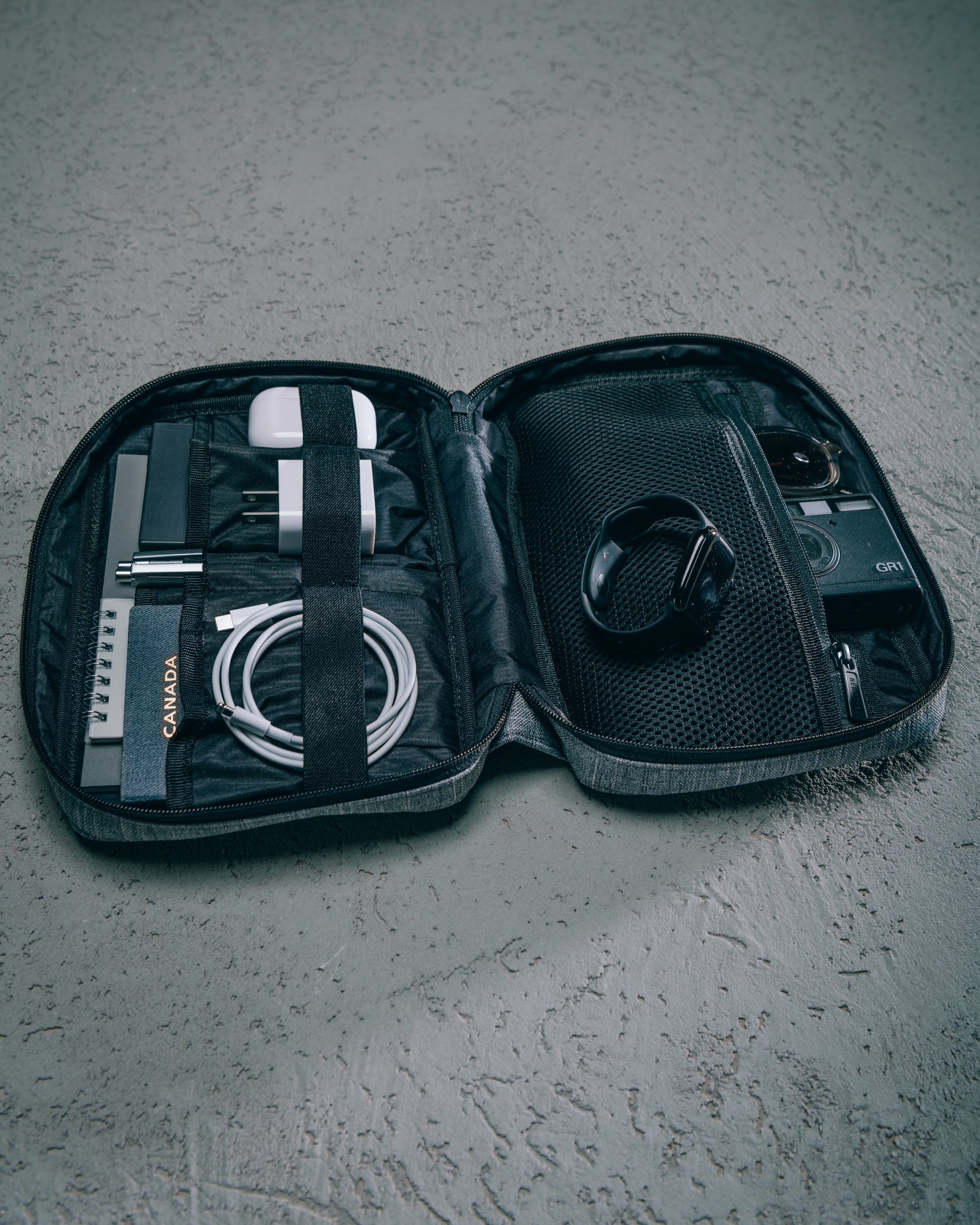 Burrard Organizer Tech Herschel Supply Company