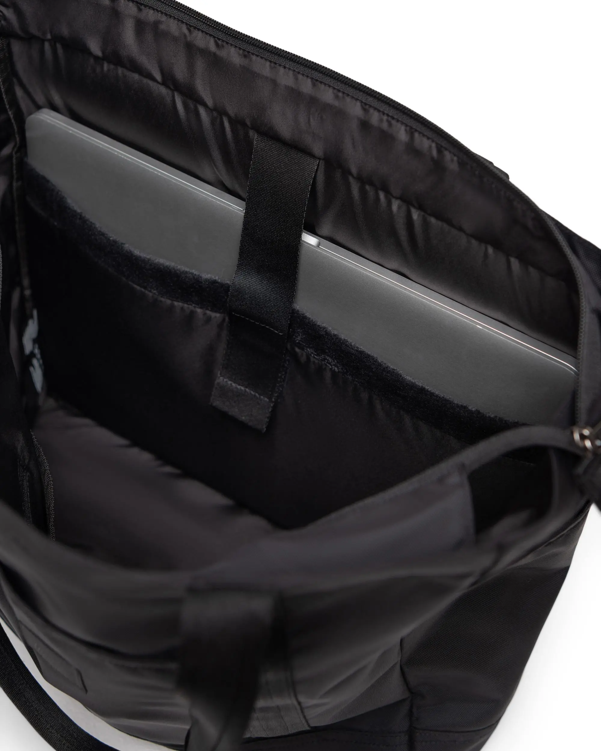 Herschel Heritage™ Tote | Nylon - 24.5L