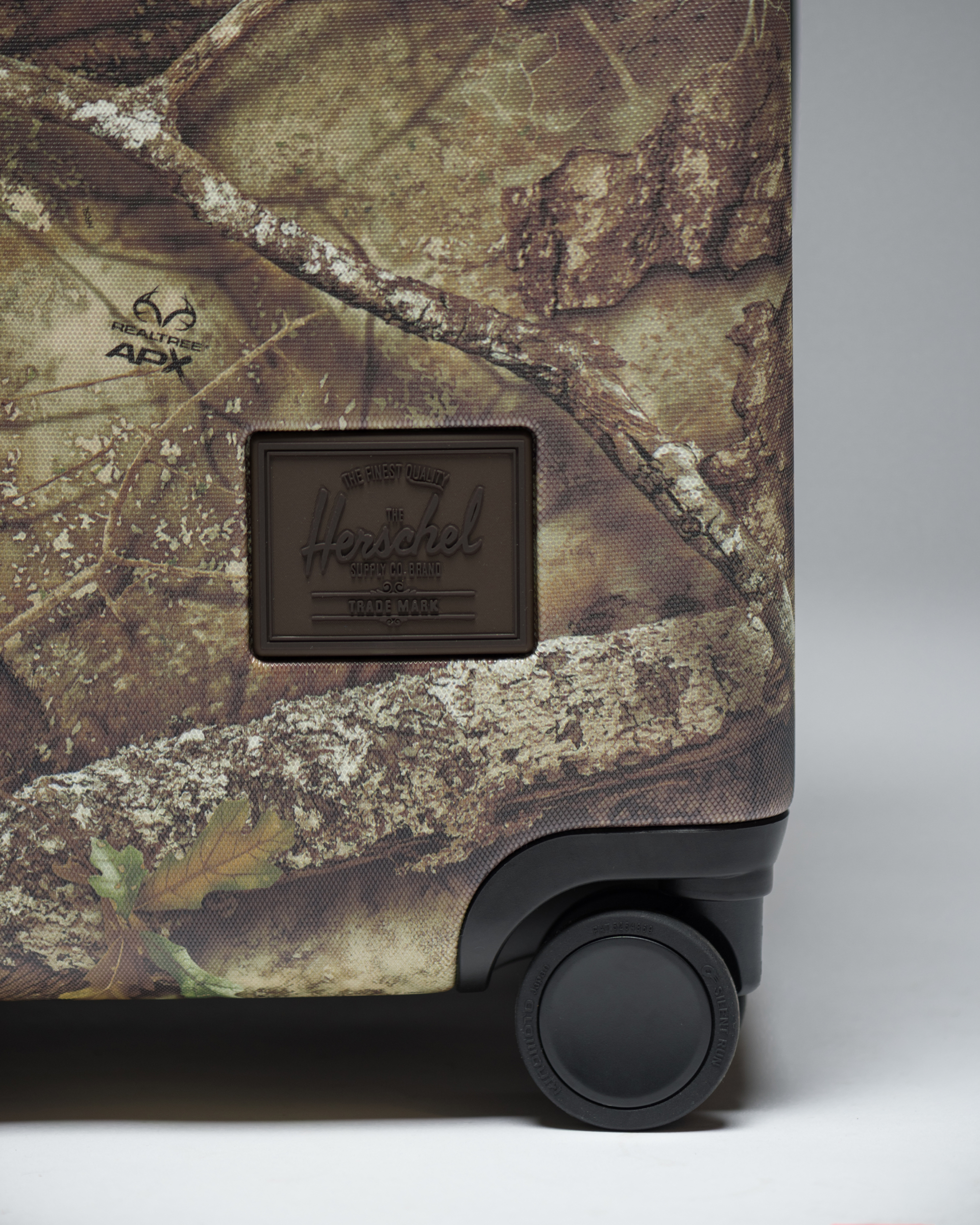 Realtree® Herschel Heritage™ Hardshell Luggage | Large Carry On