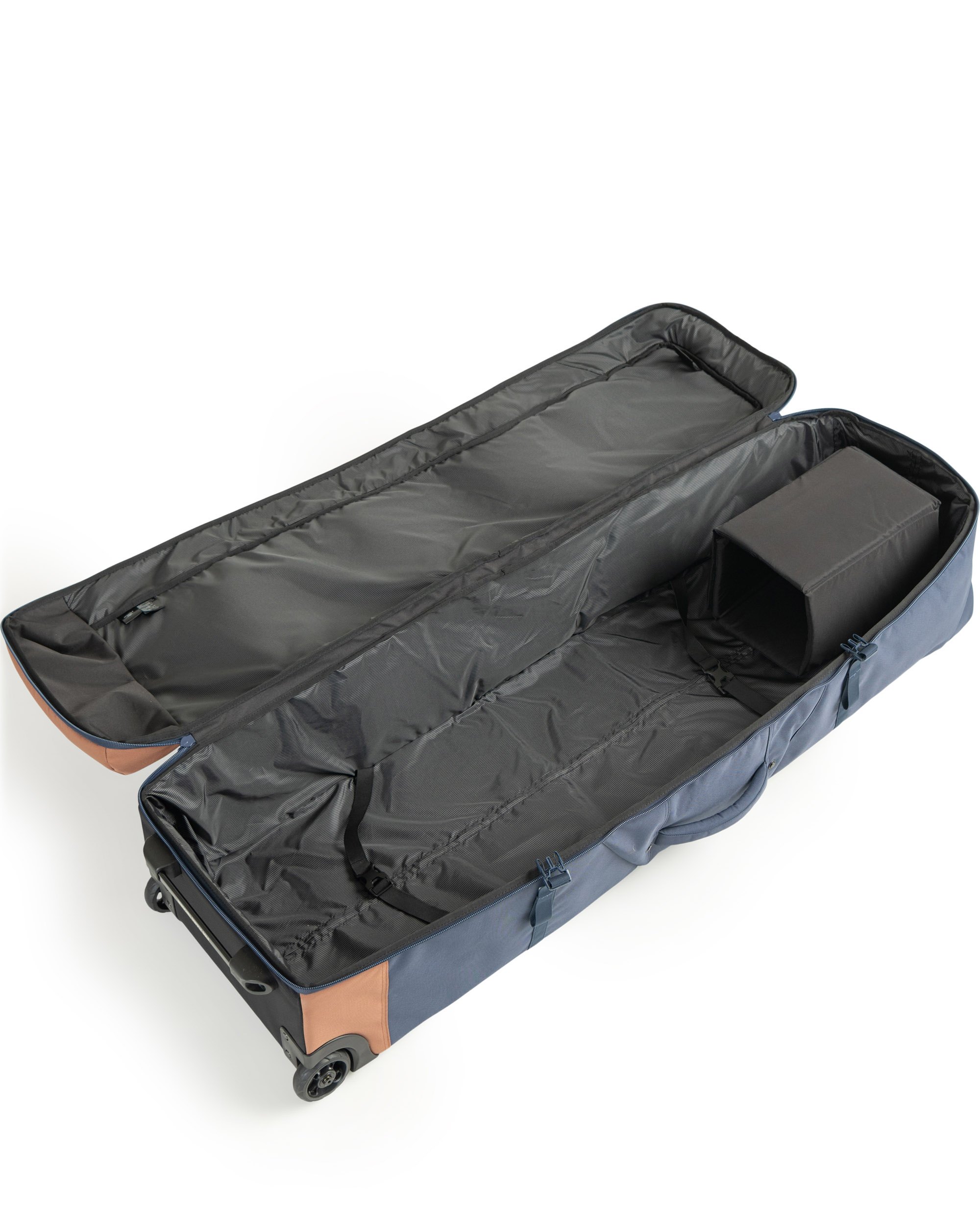 Herschel Heritage Golf Travel Wheelie Bag | Herschel Supply Company