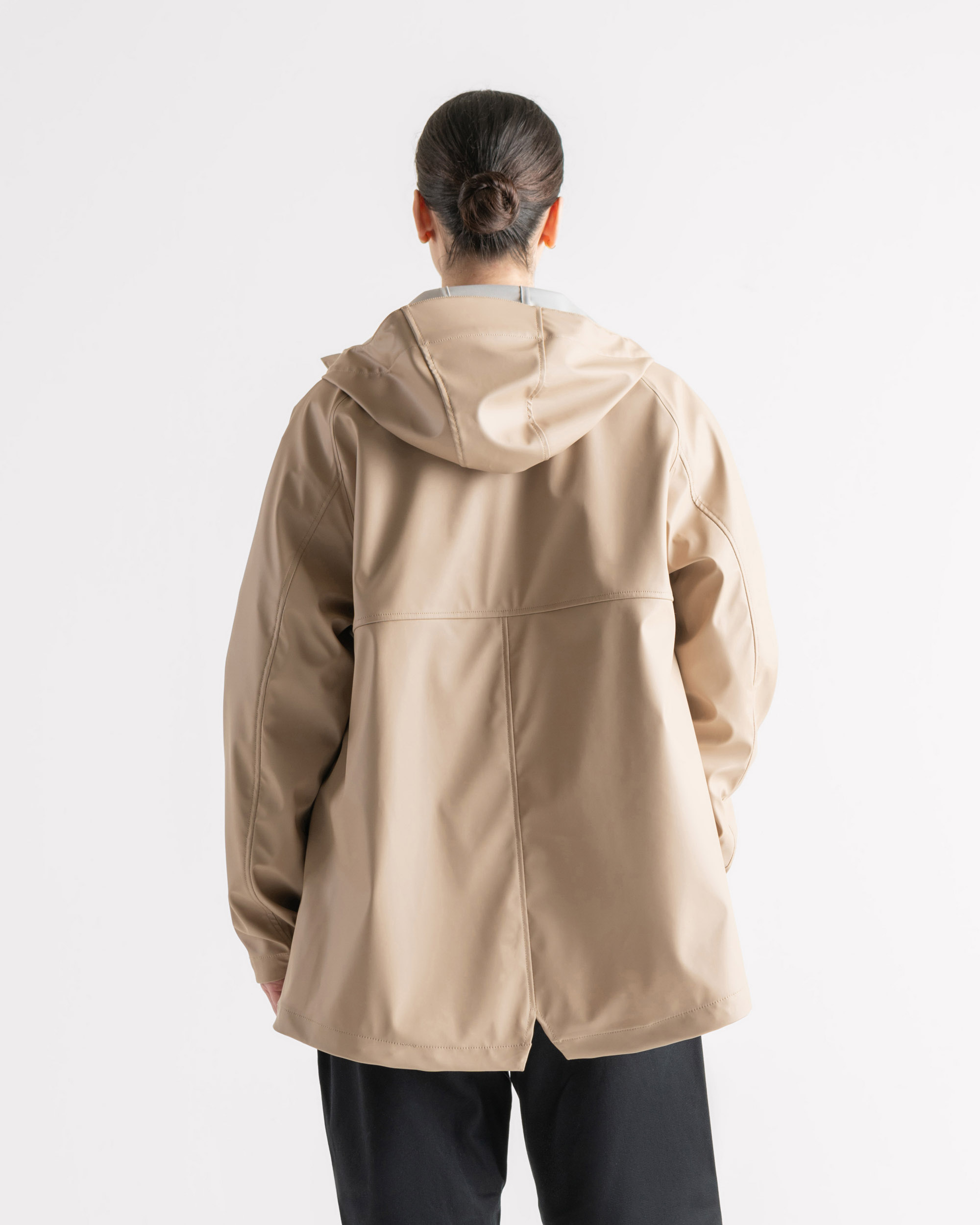 【新品】ＨＡＵ　raincoat & bag CLASKA（クラスカ）｜raincoat & bag - ファッション - アウター